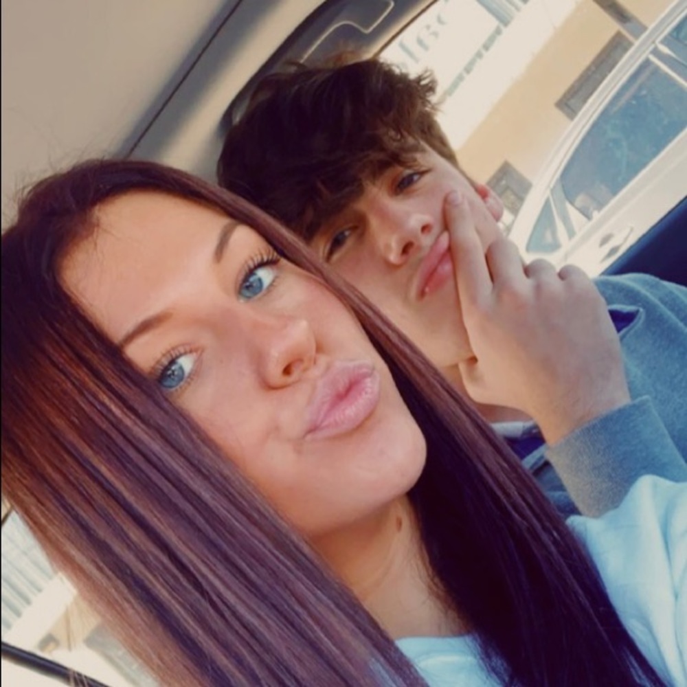 Meet your Posher, Kaitlin